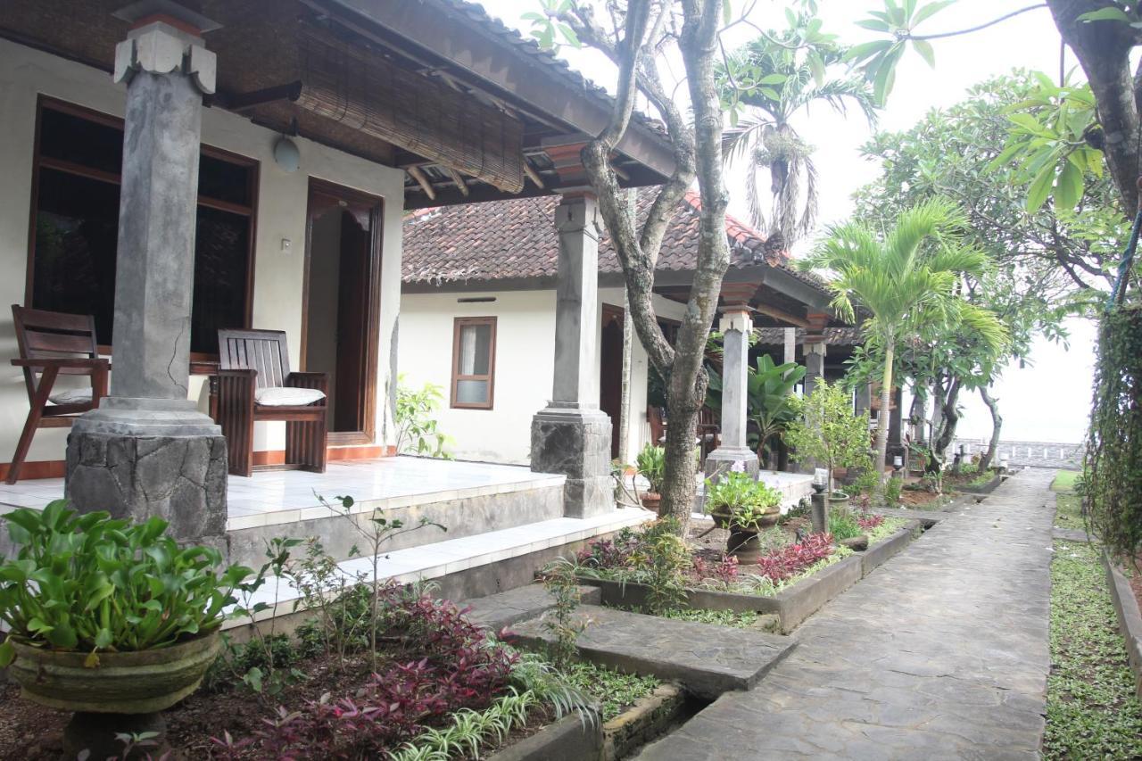 Temple Cafe & Cottages Candidasa Екстериор снимка