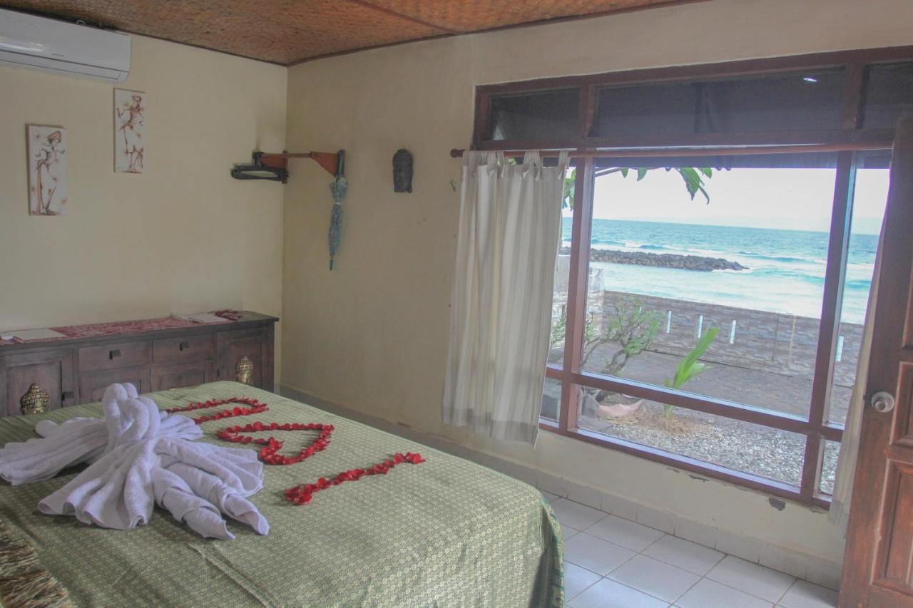 Temple Cafe & Cottages Candidasa Екстериор снимка