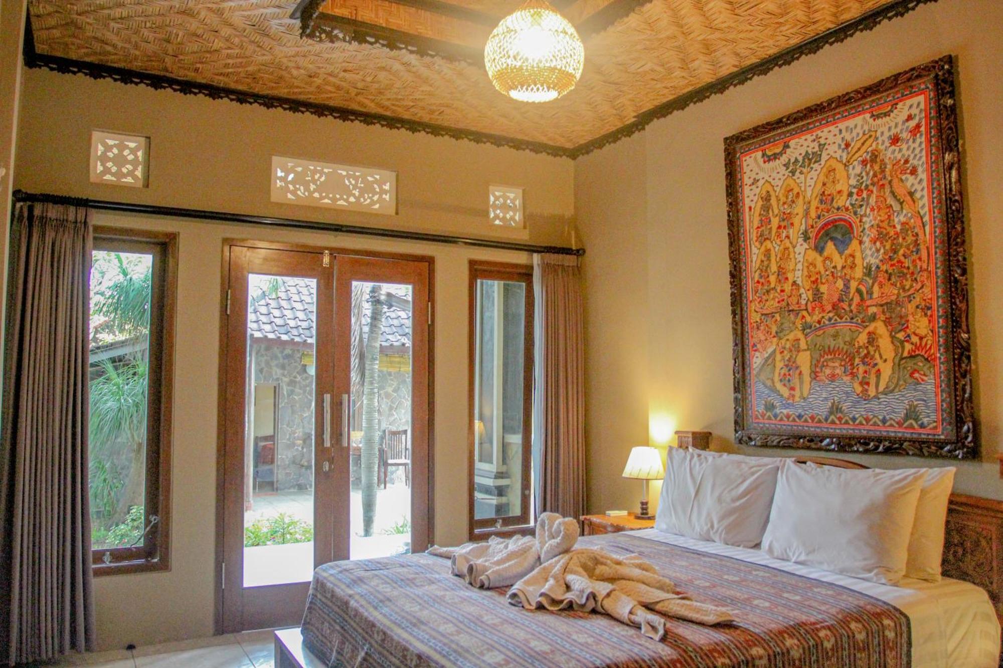 Temple Cafe & Cottages Candidasa Екстериор снимка