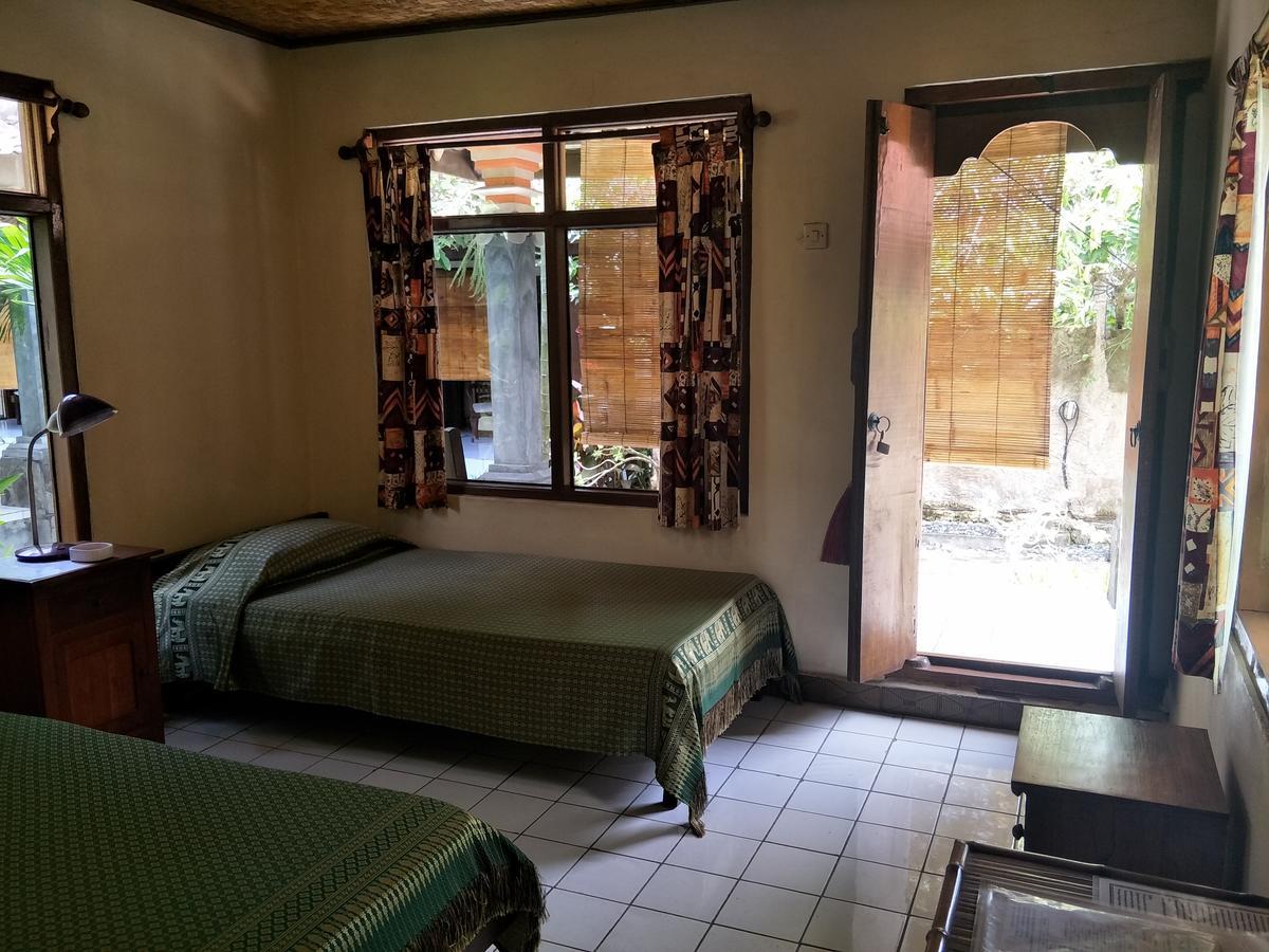 Temple Cafe & Cottages Candidasa Екстериор снимка