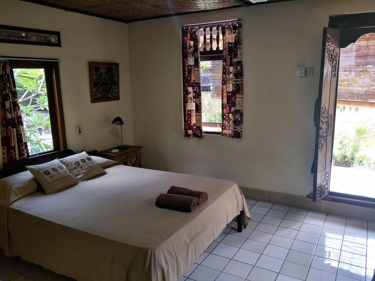 Temple Cafe & Cottages Candidasa Екстериор снимка